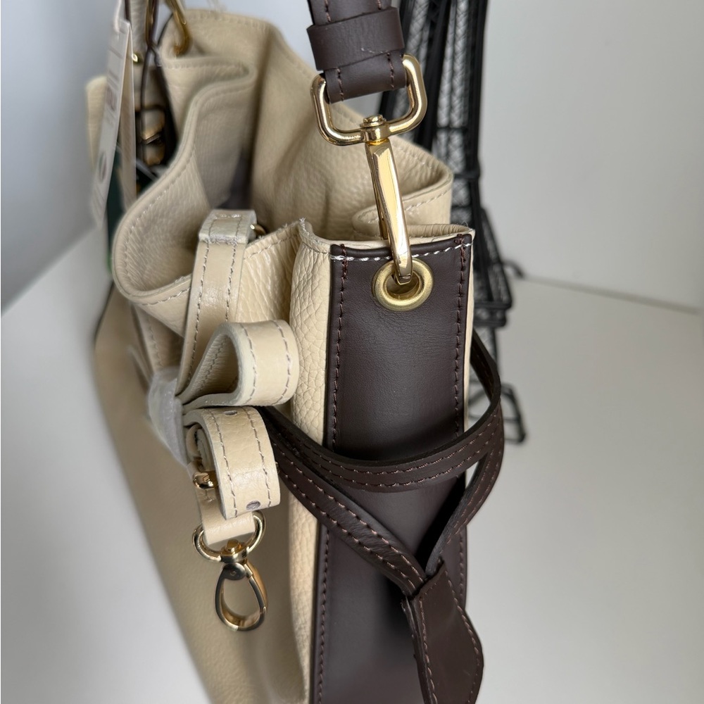 Valentina Cream and Brown Shoulder Bag - Picture 3 of 9